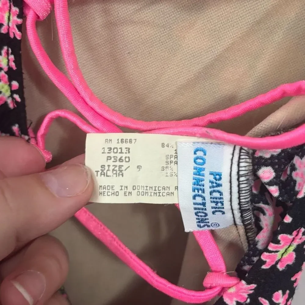 Vintage Pacific Connections Neon Pink Daisy‎ One Piece Swimsuit Medium